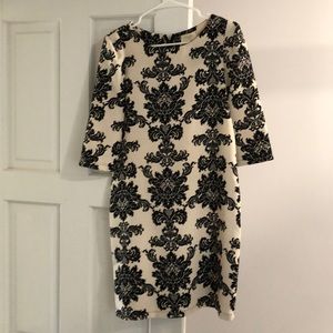 Blakc and white cocktail dress